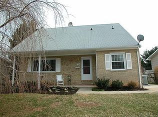 17 Caraway Rd, Reisterstown, MD 21136