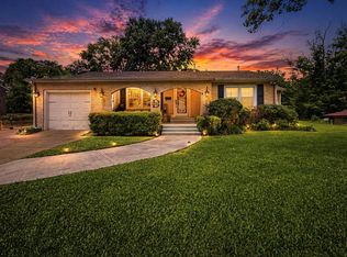 1007 Swanson Dr, Palestine, TX 75801