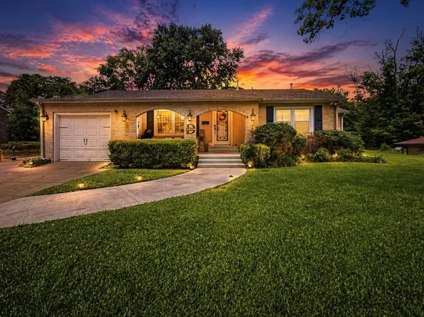 1007 Swanson Dr, Palestine, TX 75801