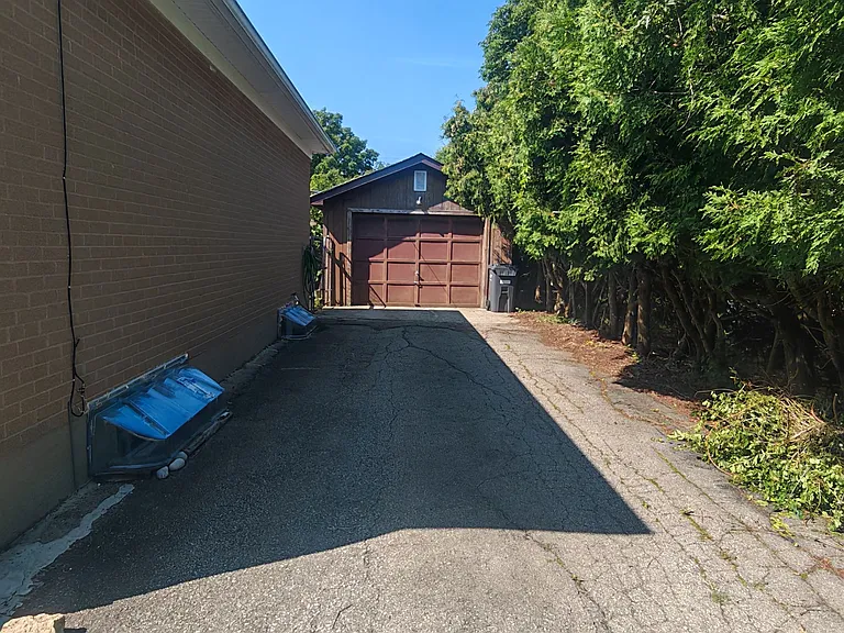 505 Sandmere Pl — Photo 16