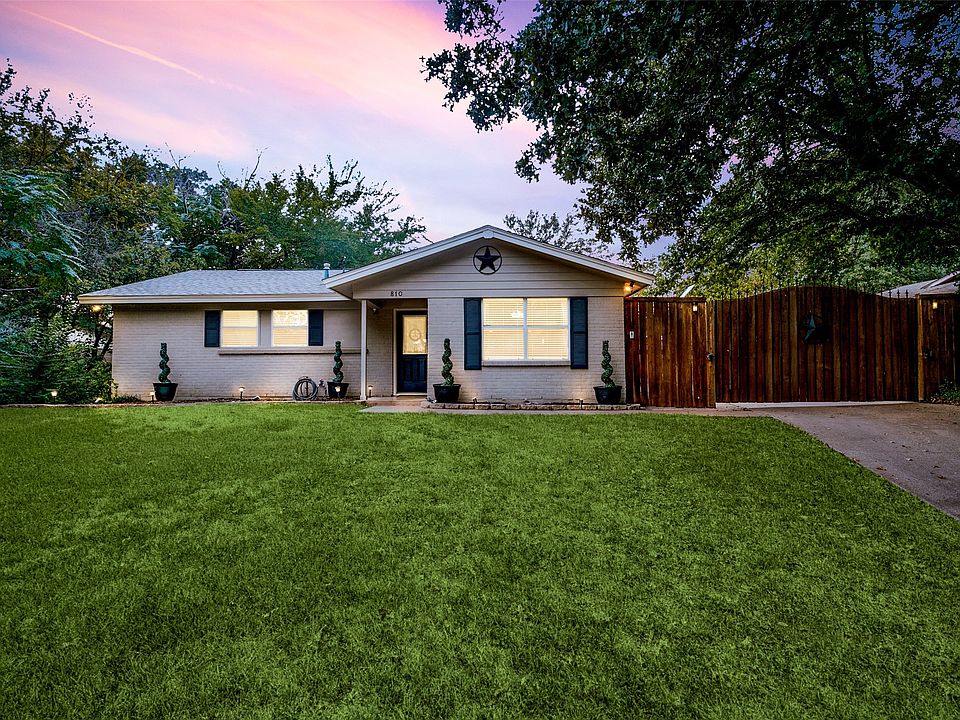1st image of 810 Clebud Dr