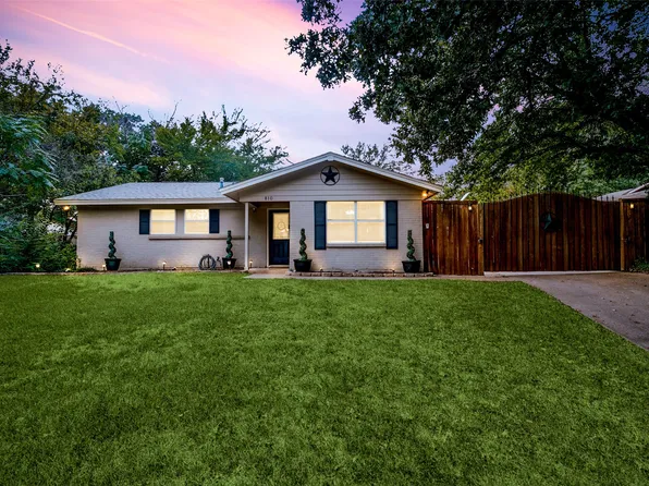 810 Clebud Dr, Euless, TX 76040