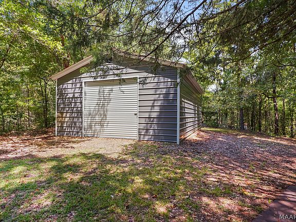 5th image of 222 High Country Rd