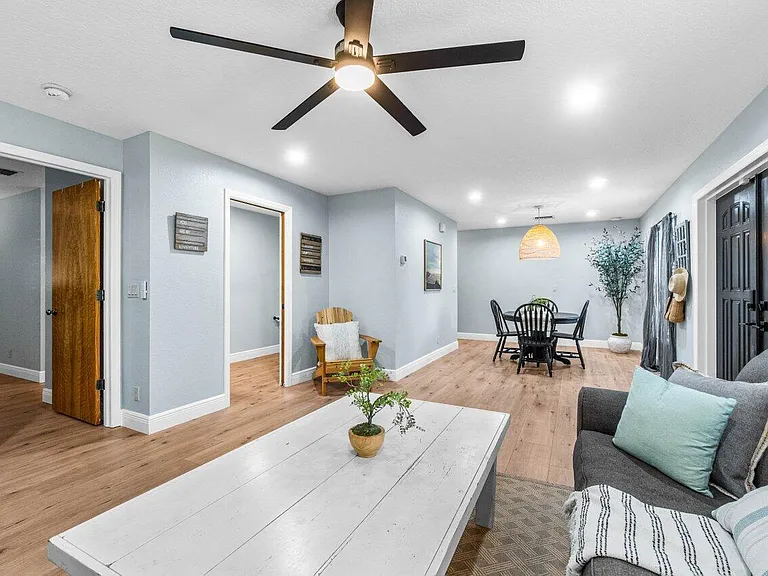 3303 Custer Ave — Photo 19