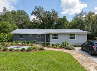 912 Maltas Ave, Interlachen, FL 32148