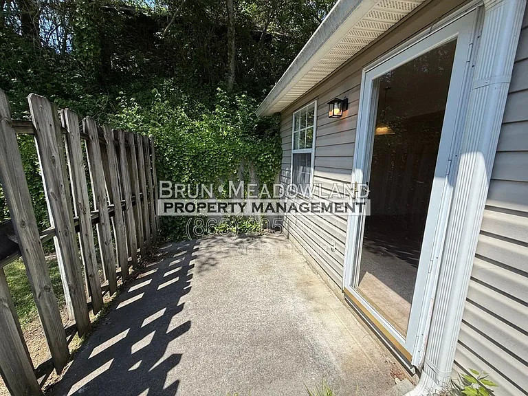6523 Doe Creek Way — Photo 20