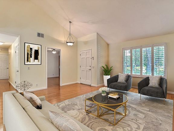 5th image of 6421 Beal Ct