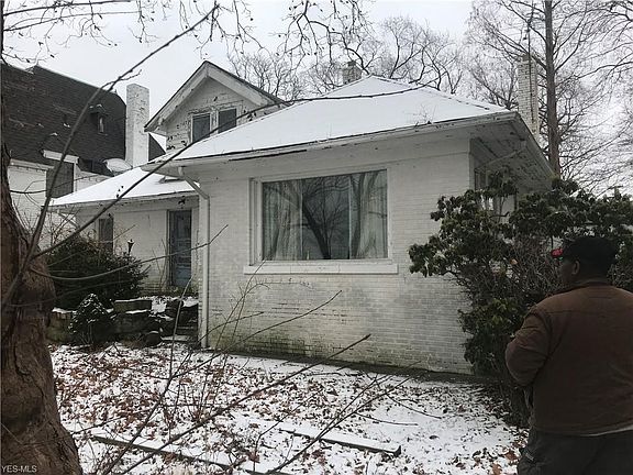 4th image of 15013 Shore Acres Dr
