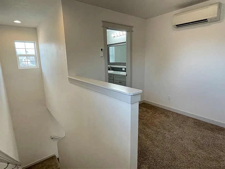 5899 N Lakeshore Way — Photo 16