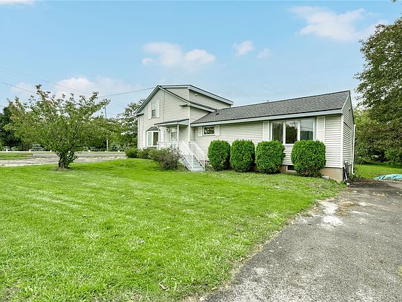 4th image of 9235 W Ridge Rd