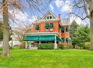 960 N Nelson Rd, Columbus, OH 43219