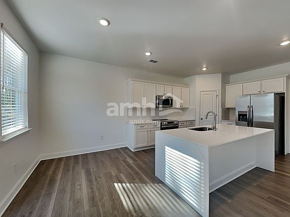4th image of 1499 Aquamarine Dr