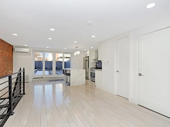 214 Patchen Avenue image 4 of 16