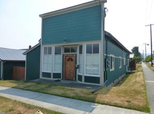 1219 17th St, Anacortes, WA 98221