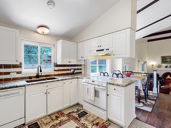 5th image of 5620 W Milan Pl
