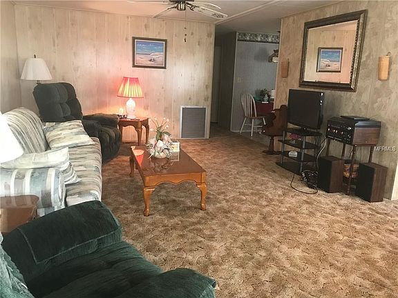 3rd image of 4037 Rolling Oaks Dr