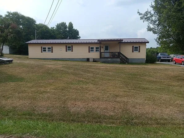 5630 Montgomery Church Rd, Greencastle, PA 17225