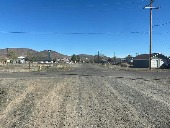 5th image of 3010 Fort Churchill Rd