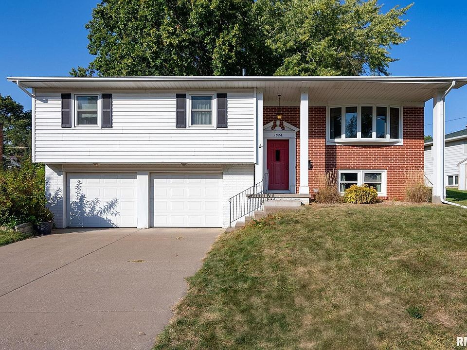1st image of 2824 Carriage Hill Dr