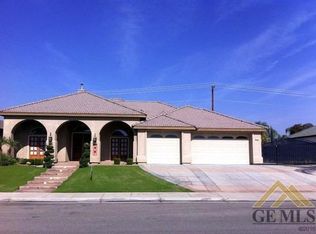 15628 Screaming Eagle Ave, Bakersfield, CA 93314