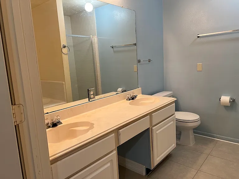 8859 Creek Willow Dr — Photo 17
