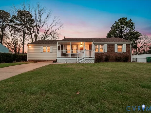 649 Bradford Ln, Petersburg, VA 23805