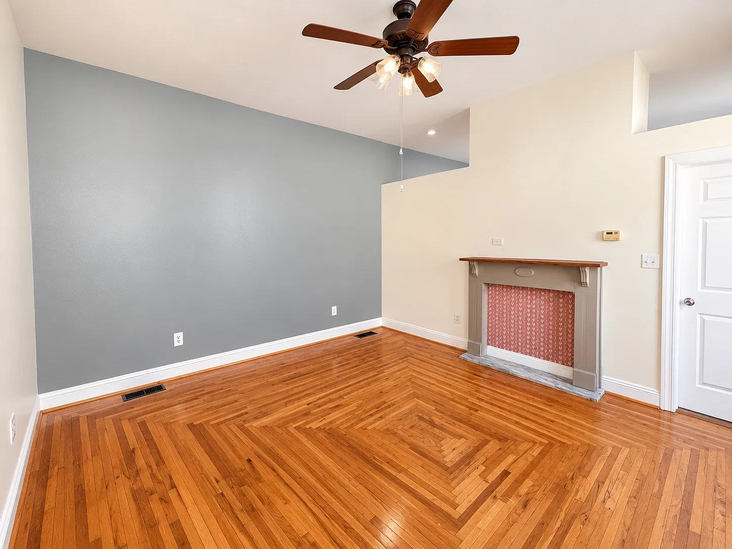 154 Foote Ave — Photo 4