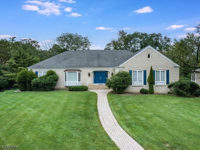415 Long Hill Dr, Short Hills, NJ, 07078