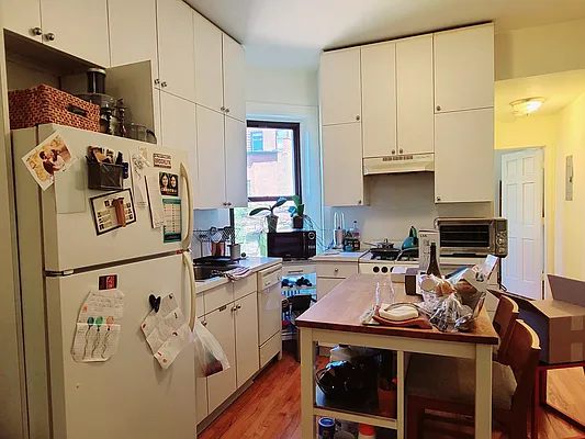 Rented by Ideal Properties Group | media 6