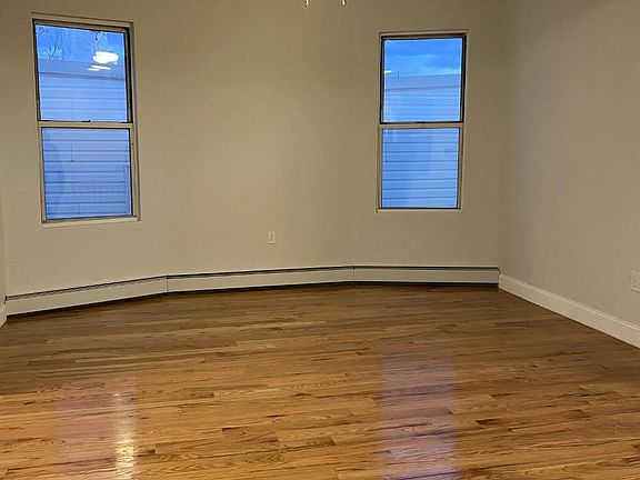 4th image of 1033 E 225th St Floor 2