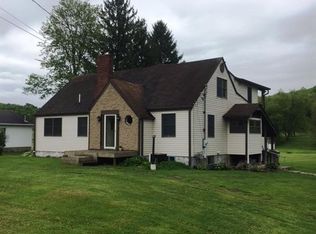 132 Moore Rd, Butler, PA 16001