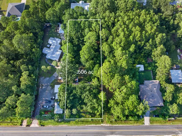 365 E Nursery Rd, Santa Rosa Beach, FL 32459