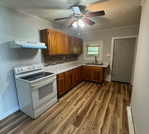 2nd image of 203 Church St #11419133