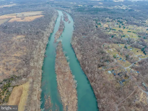 Island Dm #5, Clear Spring, MD 21722