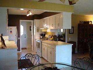 3rd image of 5213 Mockingbird Ln