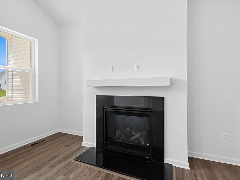28714 Seedling Dr, Milton, DE 19968 | Zillow