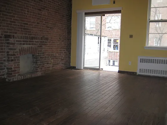 Rented by Magnone Real Estate | media 26