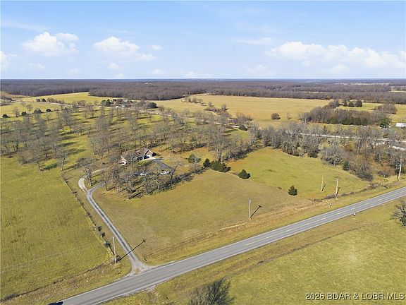 2nd image of 3123 State Highway 73