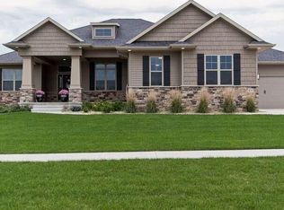 874 Prescott Ln, Marion, IA 52302