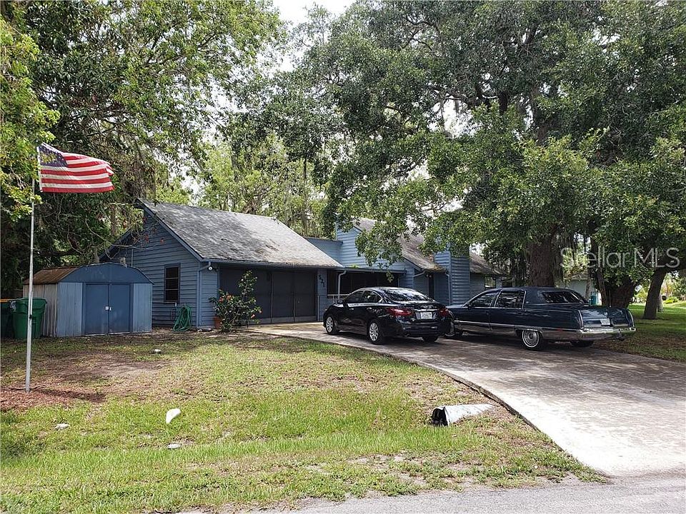 1st image of 521 Lomond Dr