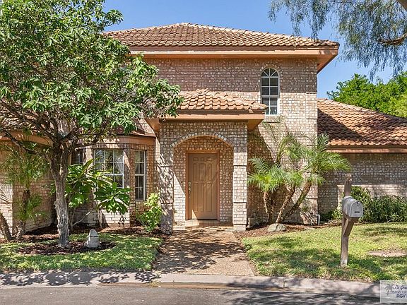 2nd image of 3202 E Cobblestone Creek Dr