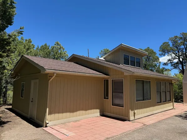 21 Calle Bienvenida, Tijeras, NM 87059
