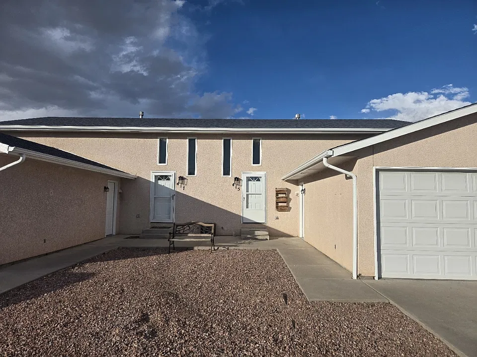 415 W Coral Dr #415