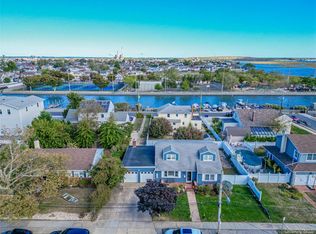 227 Sunset Avenue, Island Park, NY 11558