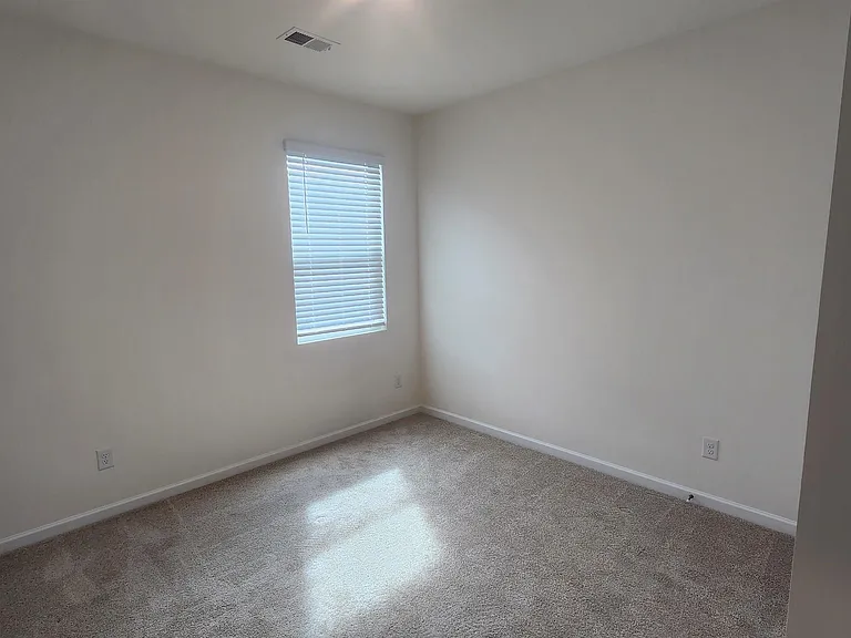 100 Alton Tucker Sr Blvd — Photo 14