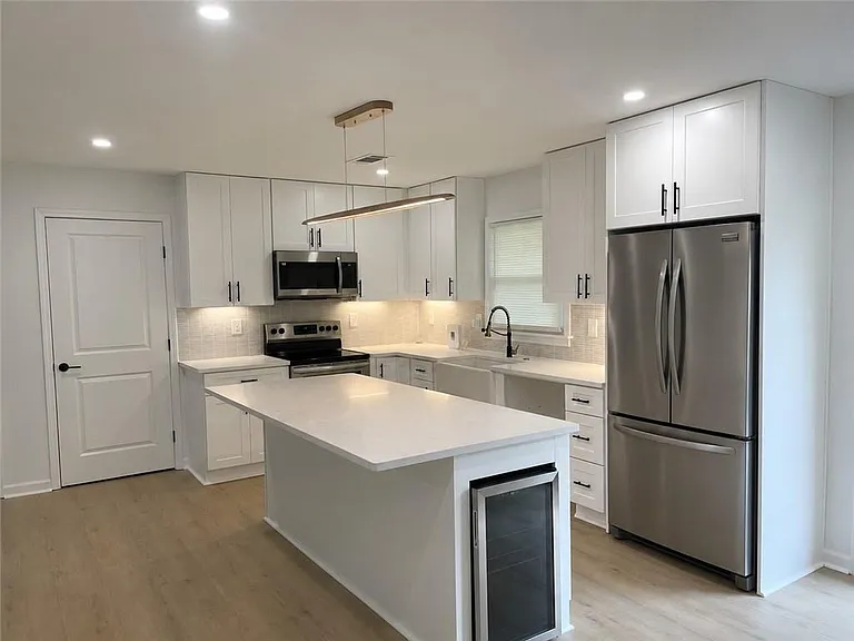 500 Hutchens Rd SE — Photo 3
