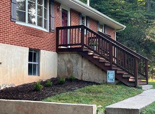 5883 Bent Mountain Rd, Roanoke, VA 24018