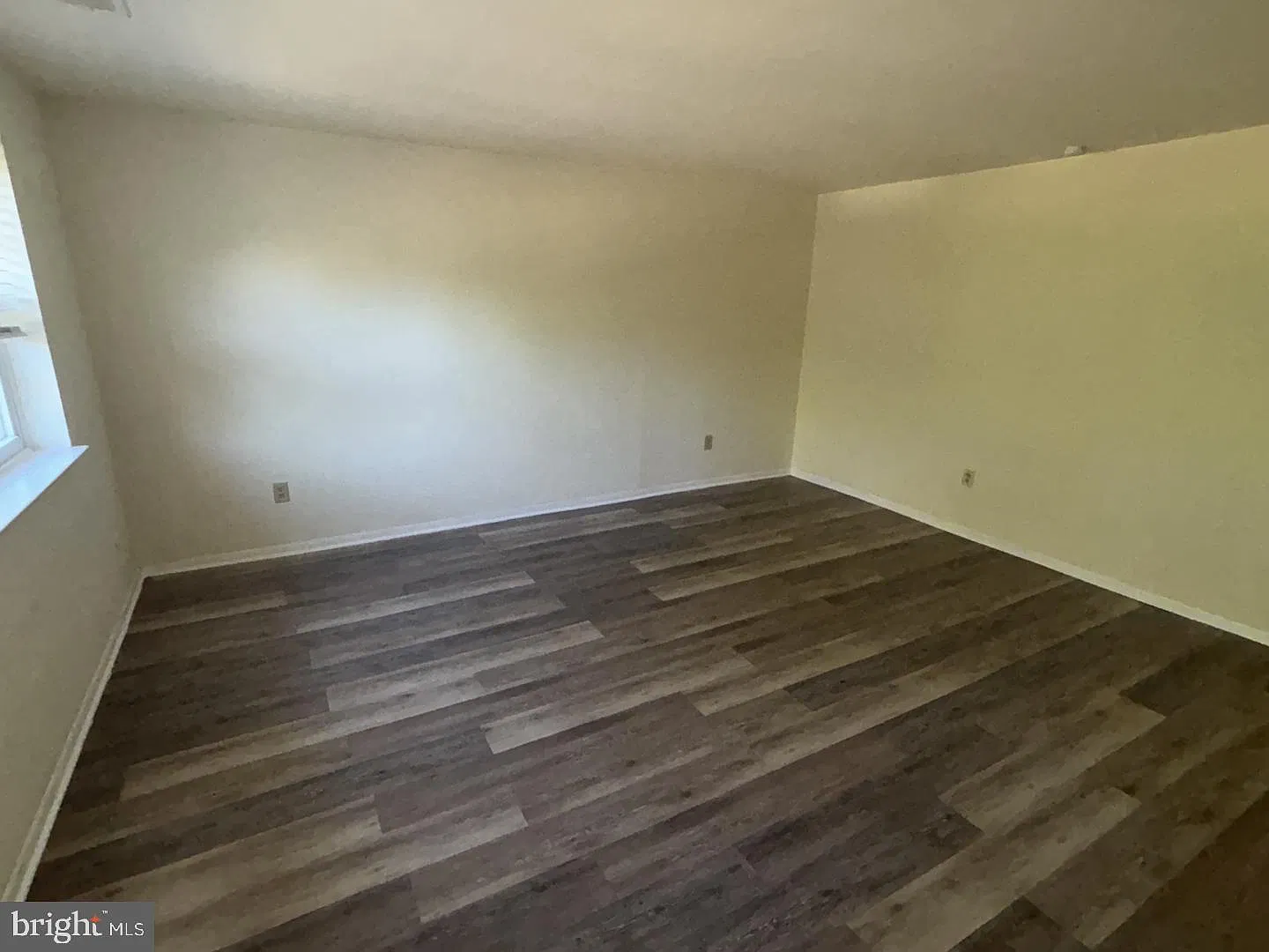 1 bed, 1.0 bath, 920 sqft, $1,650 — Photo 3
