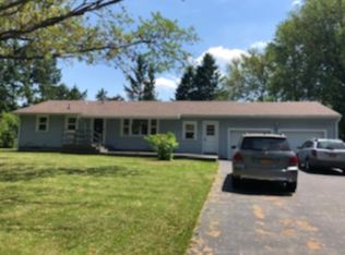 276 Galahad Dr, Rochester, NY 14623