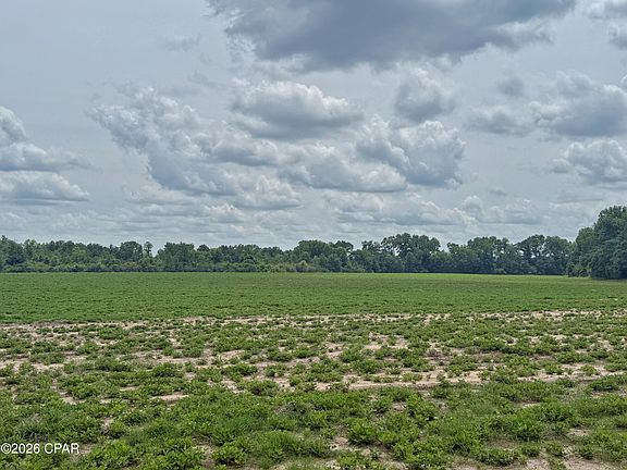 3rd image of 5107 Cloverdale Rd